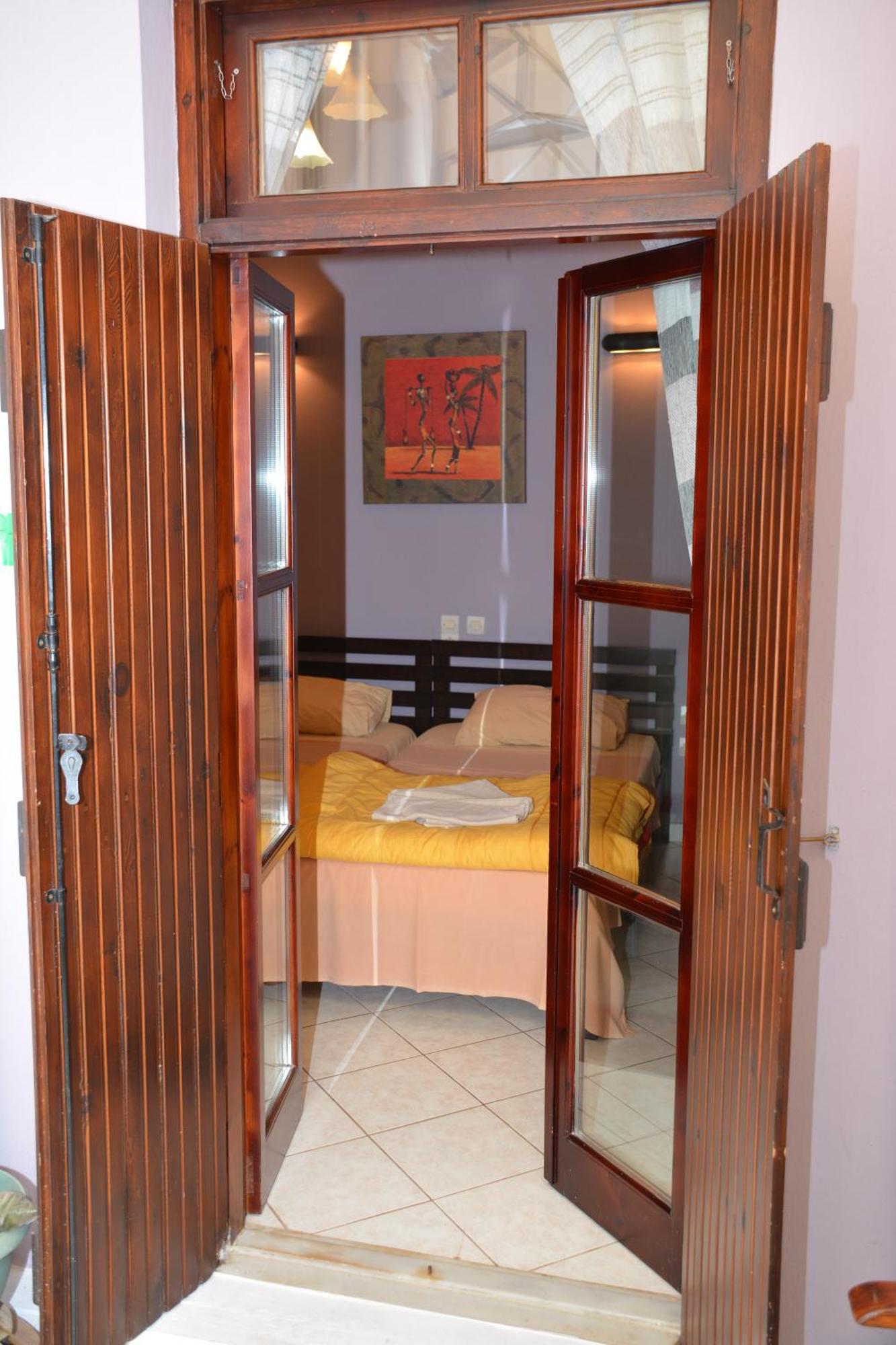 Enetiko Rooms Ханья Экстерьер фото